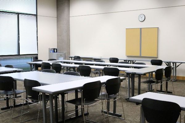 Meeting Rm B- view from door